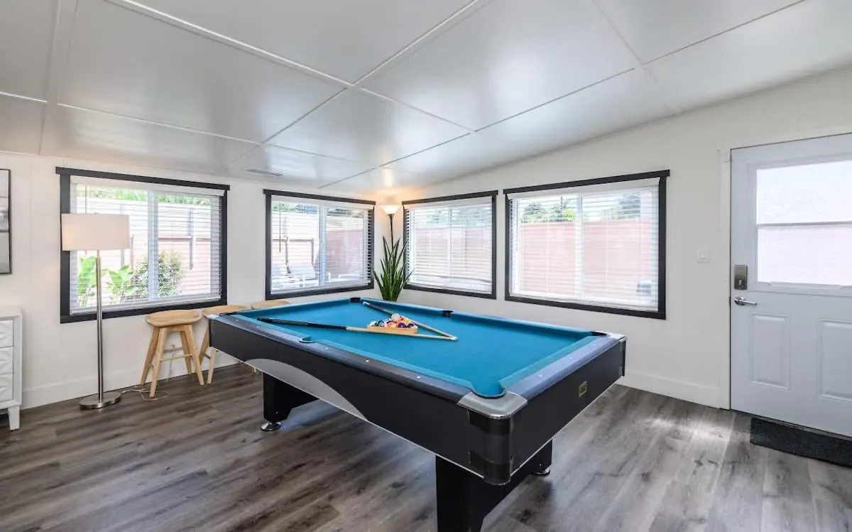 Villa Spacious Disneyland 5 Bedroom 4 Bath House With Game Room Anaheim