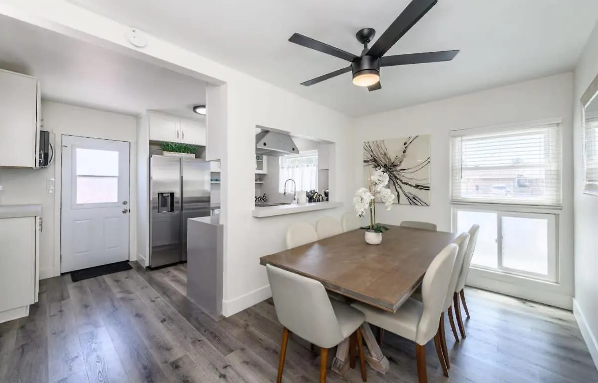 Spacious Disneyland 5 Bedroom 4 Bath House With Game Room Anaheim Villa