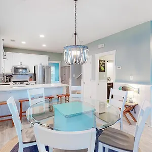 Champagne Shore , Destin United States
