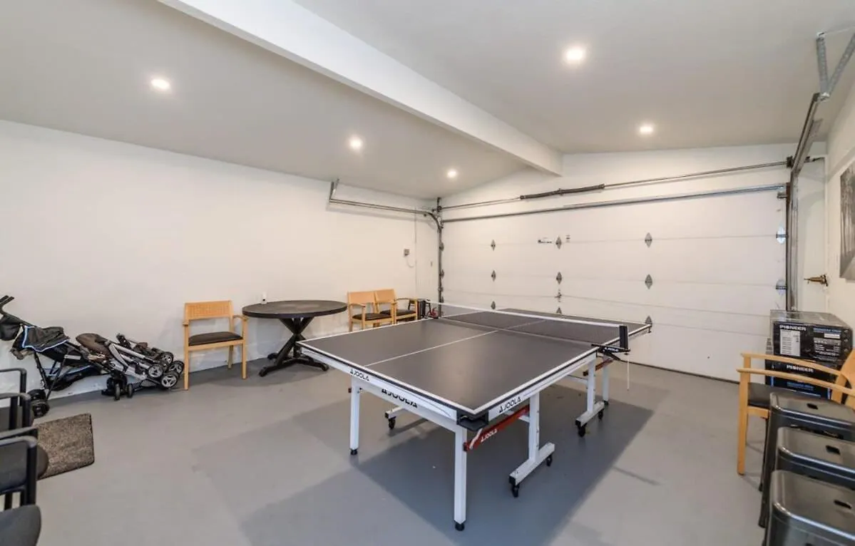 Spacious Disneyland 5 Bedroom 4 Bath House With Game Room Anaheim United States